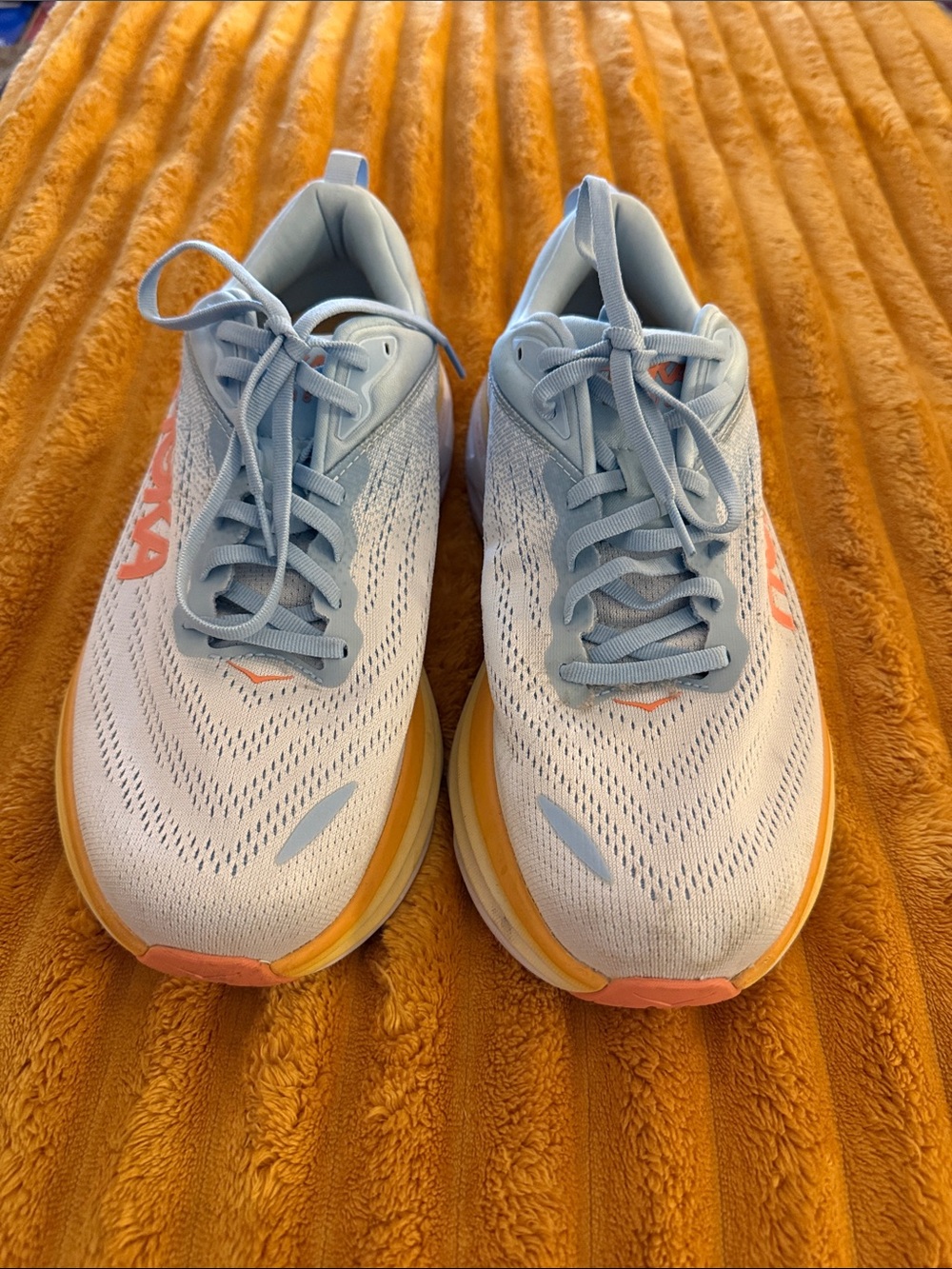 Women’s Hoka Bondi running shoe size 10